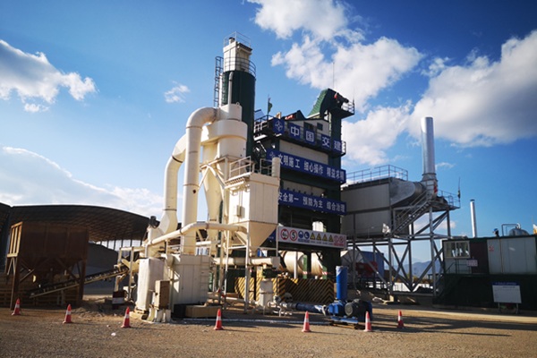 雷蒙磨粉機(jī)加工竹木-竹木磨粉機(jī)